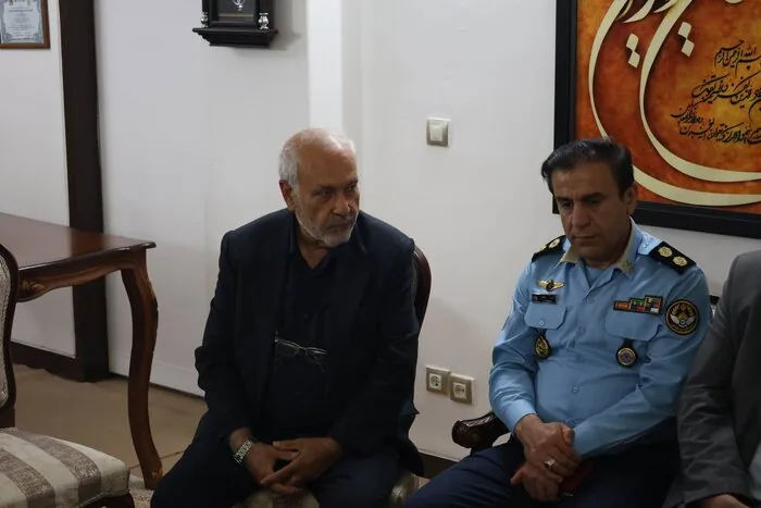 دیدار مدیرعامل ایرنا با خانواده عقاب تیزپرواز ارتش ایران؛ بزرگ‌منشی شهید کاظمی زبانزد بود