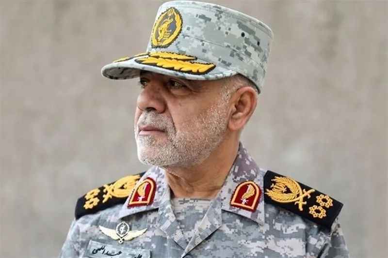 سرلشکر عبداللهی: فراجا در شرایط جنگی محکم و استوار ایستاد