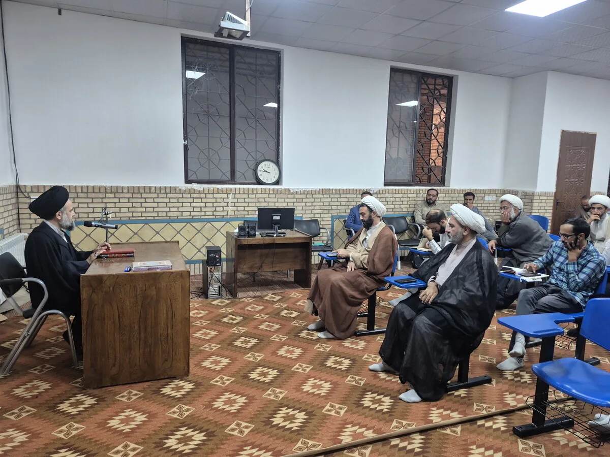 هرگز نباید نسبت به موضوع «مقاومت» بیتفاوت باشیم