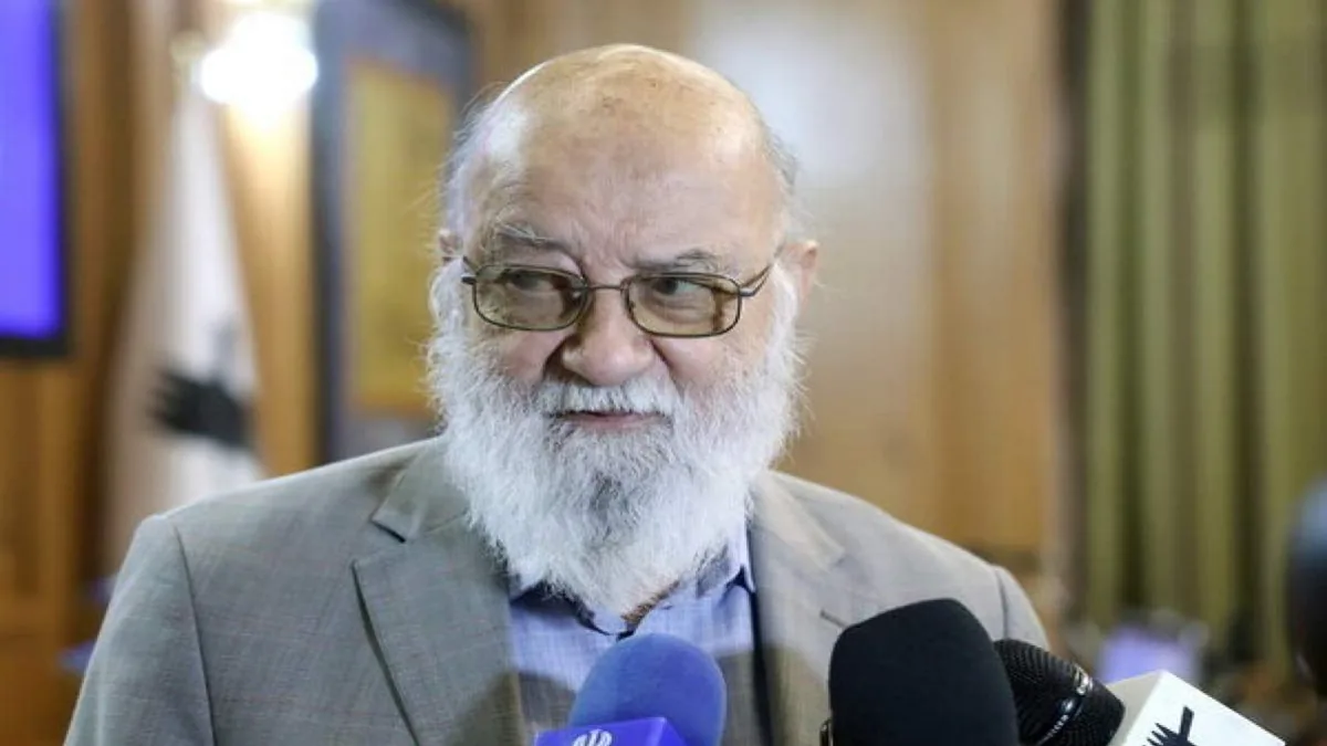 شورای شهر منحل شدنی نیست