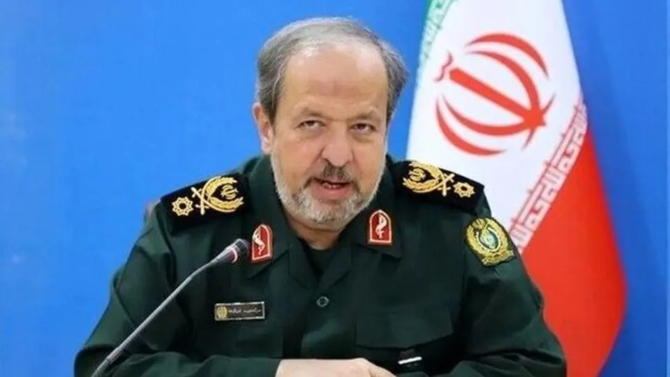 سردار ابنالرضا: موشکهای ایرانی معادله را تعیین میکنند نه بمبهای آمریکایی