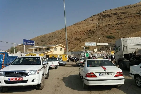 مجموع تردد ناوگان باری از پایانه مرزی رازی به ۹ هزار و ۷۶۳ دستگاه رسید