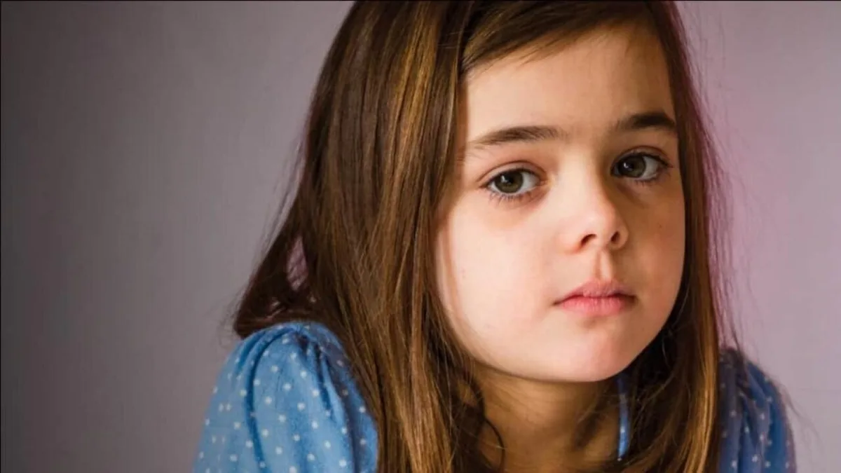 تیرگی زیر چشم کودکان نشانه چیست ؛ کم‌خونی، حساسیت یا ارثی؟