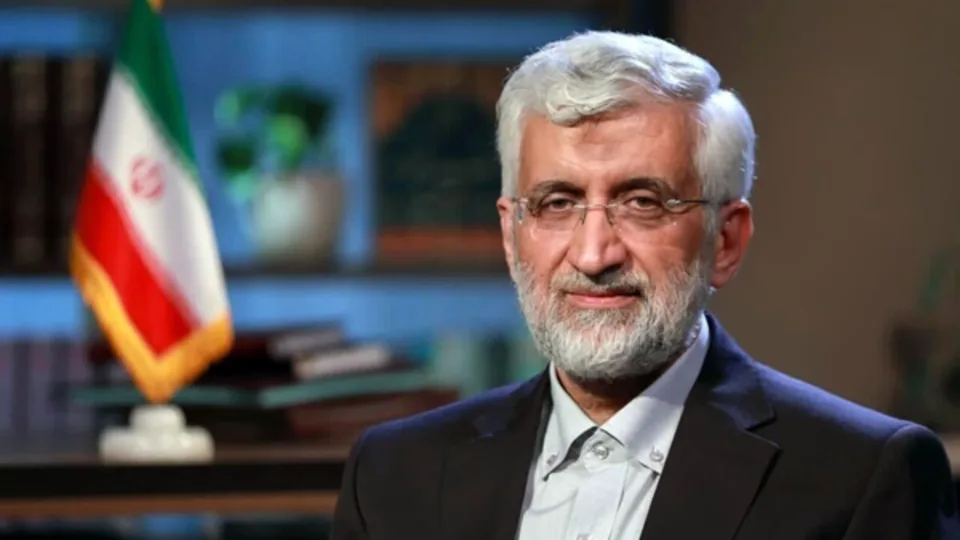 جلیلی: انتشار مطالب بررسینشده به مصالح عمومی آسیب میزند