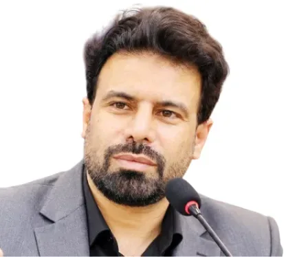 مراقب باشیم نوجوان از لایکها ارزش و هویت نگیرد