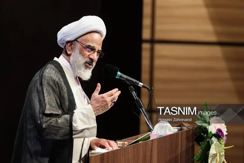 حاجیصادقی: فرهنگ بسیجی رمز ماندگاری انقلاب است