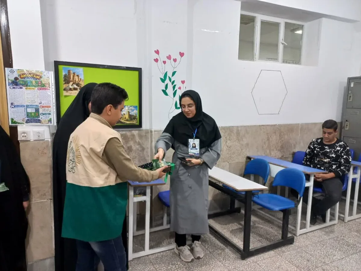 دستاوردهای پژوهشی فرزانگان امین با حضور ابناء الرضا(ع) متبرک شد+ تصاویر