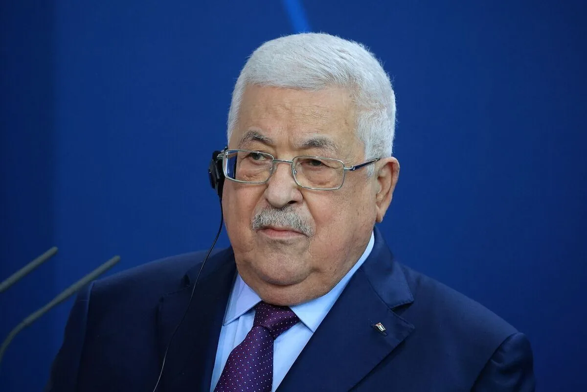 محمود عباس انتخابات فلسطین را به تعویق انداخت