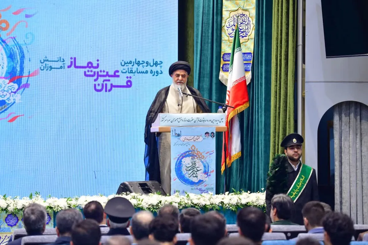 ظهور منجی نیازمند ارتقای آگاهی جهانی و روحیه فداکاری است