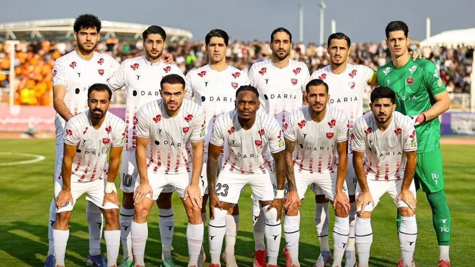 بازگشت پرسپولیس به صدر با عبور از مس شهربابک