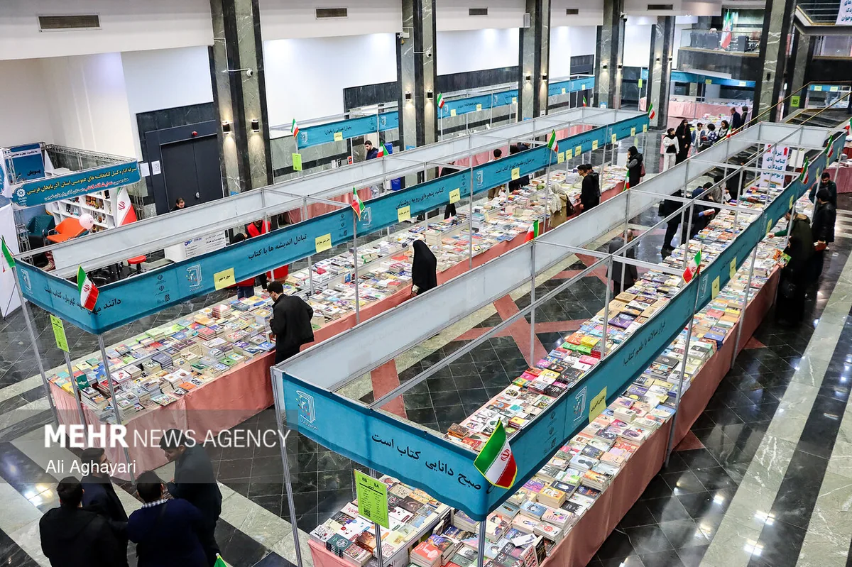 محمدی: تقویت بنیه فرهنگی استانها از اولویتهای وزارت ارشاد است
