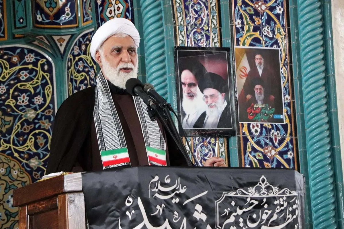 امام جمعه کیش: امنیت منطقه باید بدون دخالت بیگانگان تأمین شود