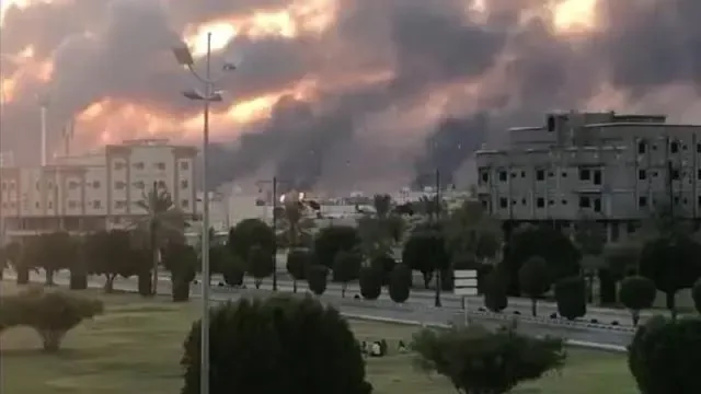 یمن چند نقطه عربستان را هدف گرفت / ینبع در کانون حمله
