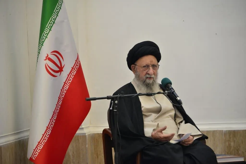 نورمفیدی: رضایتمندی مردم و پیشرفت علمی باید در اولویت کشور باشد