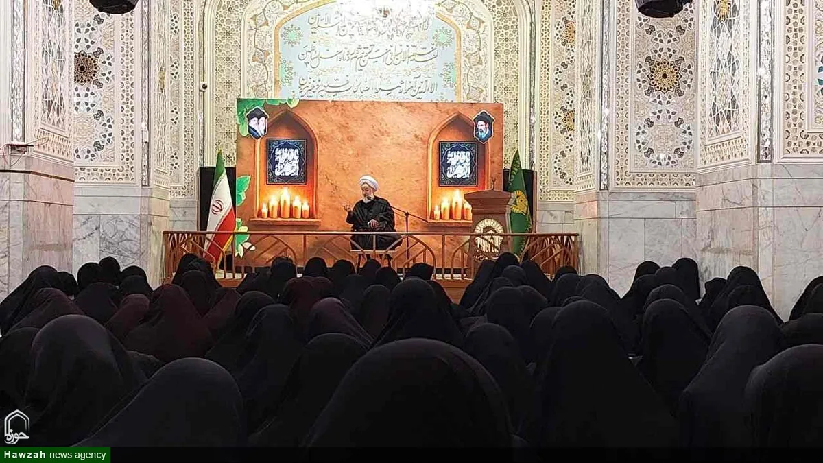 بهرهگیری از فرصت عمر و پایبندی به ولایت، از الزامات سلوک طلبگی است