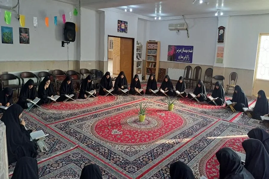طرح اربعین تعالی در مدرسه علمیه خواهران پارس آباد برگزار شد+عکس