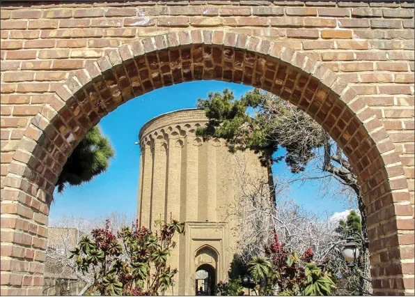 ثبت جهانی ری در آغاز راه؛ از برج طغرل تا دژ رشکان