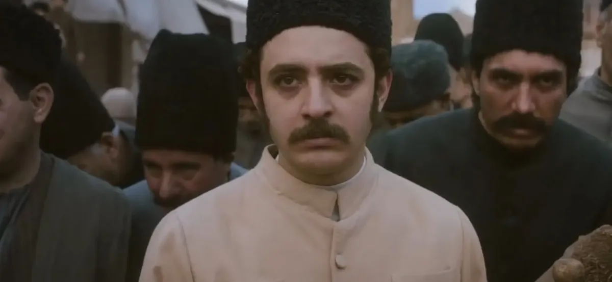 نقد قسمت اول سرخ و سیاه