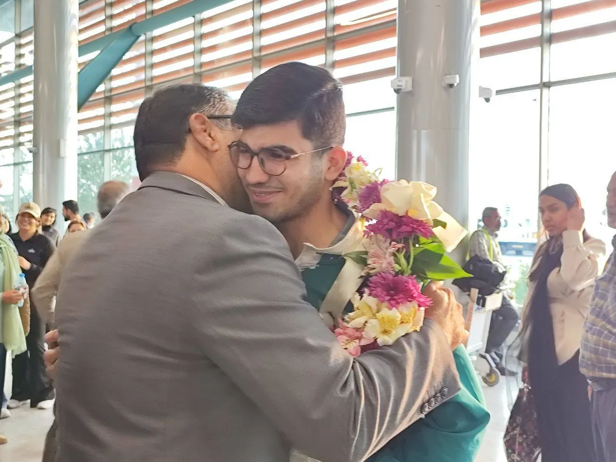 بازگشت ۳ ورزشکار کرمانی با خط قرمزی به نام شرافت + فیلم و عکس