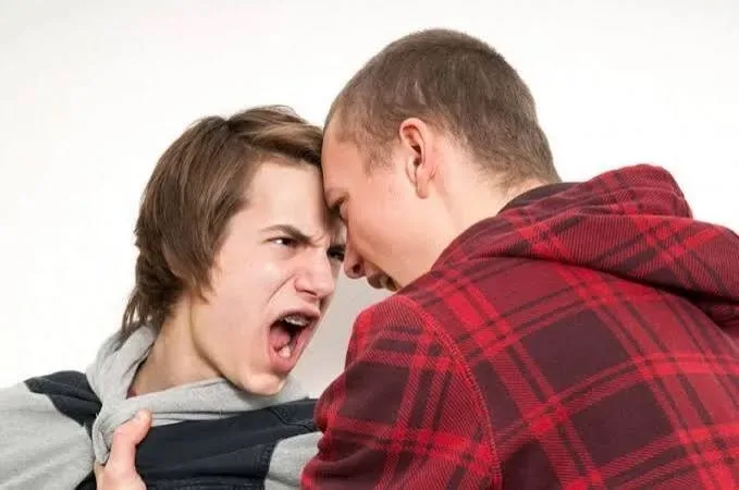 عصبانیت و رفتارهای هیجانی خود را چگونه کنترل کنیم؟