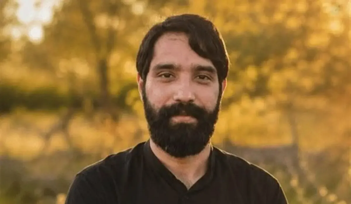 مداحی بسیجی شهید حمیدرضا رجبزاده