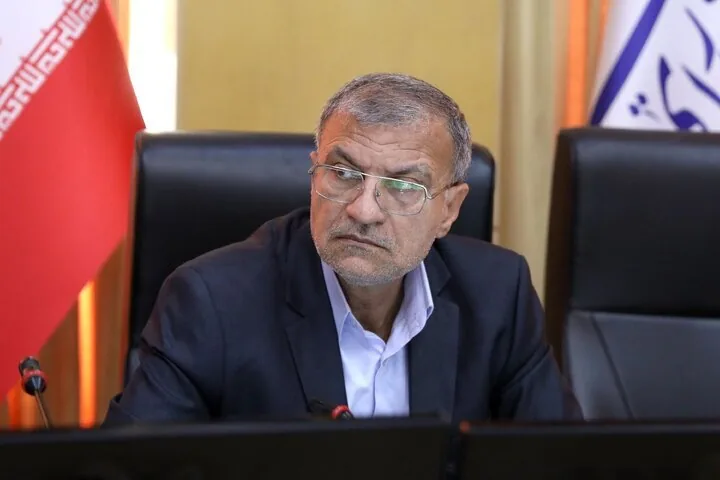 دیدار احمد مرادی با وزیر میراث فرهنگی/دیدار صمیمی با جوانان برتر هرمزگان