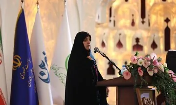 بهروزآذر در پاسخ به رفع محدودیتهای اینترنت: توانمندسازی اقتصادی زنان بدون رفع شکاف دیجیتال ممکن نیست