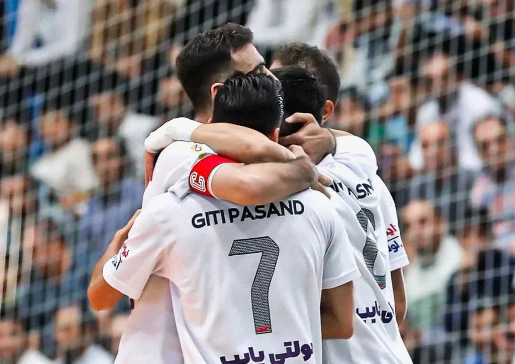 باشگاه گیتی‌پسند