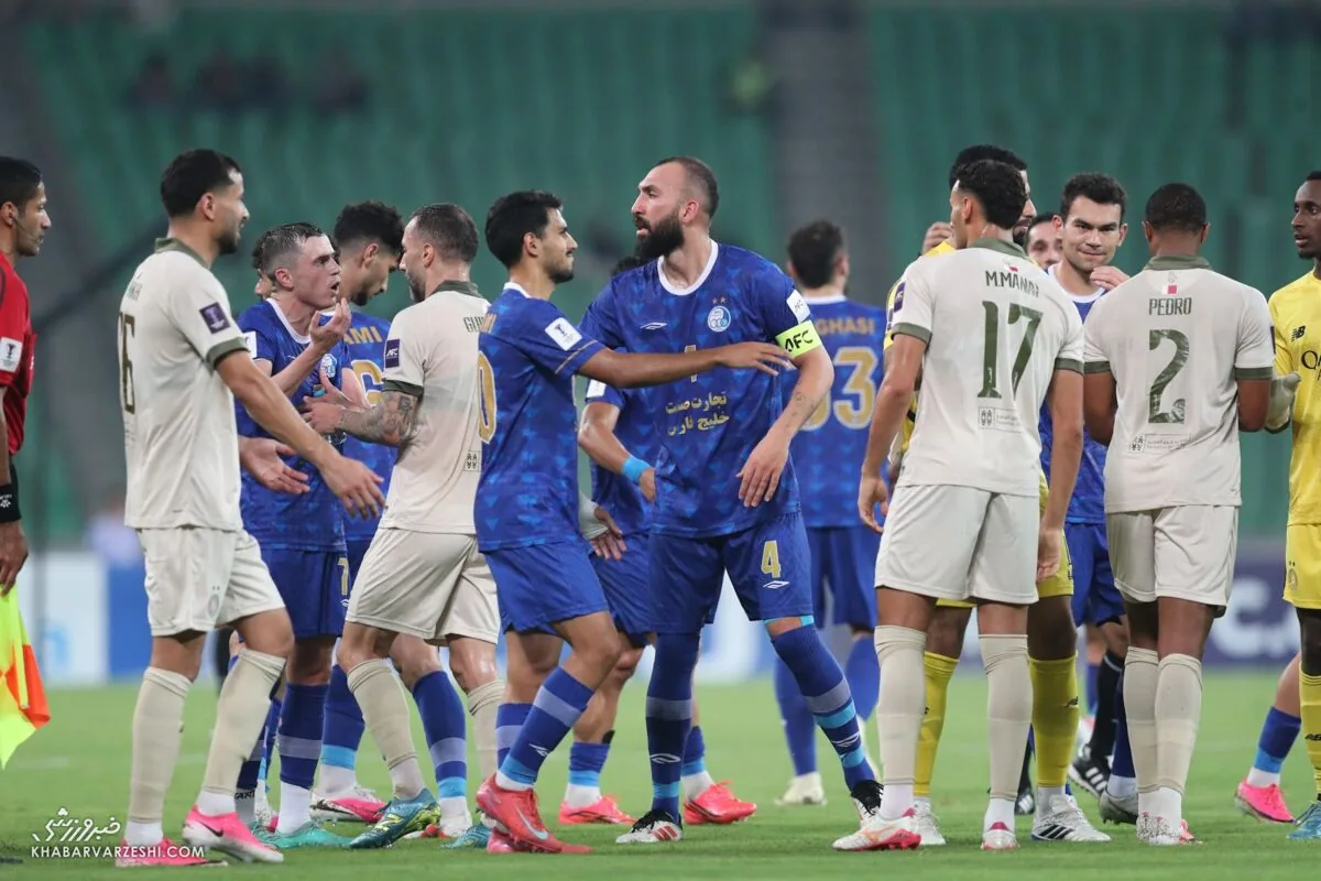 پوستر استقلال برای دیدار با شباب الاهلی با نقشآفرینی دو مدافع +عکس