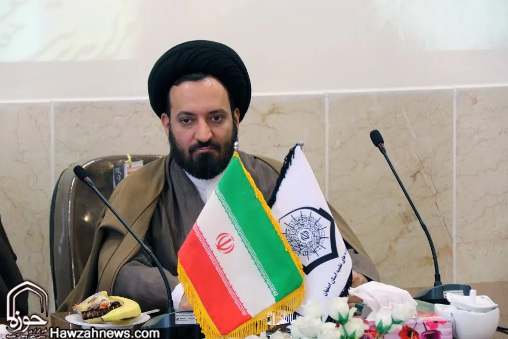 معاون تبلیغ حوزه علمیه اصفهان با مبلغین طرح امین شهرستان داران دیدار کرد
