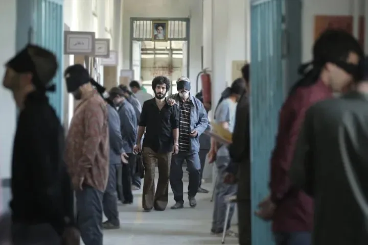 اکران لباس شخصی کامل 