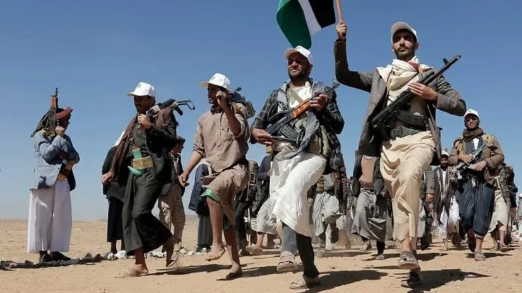 کنترل ایران بر تنگه هرمز محدود شده است!؛ وابستگی نظامی انصارالله یمن به ایران کمتر شده است