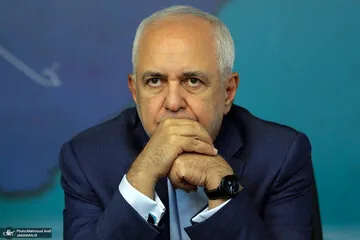 واکنش ظریف به گزافهگوییهای روبیو: امپراتوری رو به افول شما را هم پشت سر میگذاریم / قدرتپرستی تو را کور کردهاست
