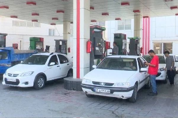 کاهش صفهای سوختگیری در بندرعباس پس از اجرای طرح جدید بنزین