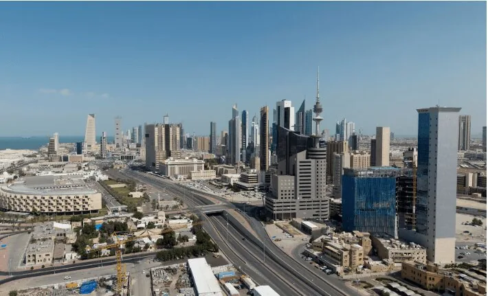 درخواست امارات از ایران در پی هشدار برای تخلیه دبی و ابوظبی