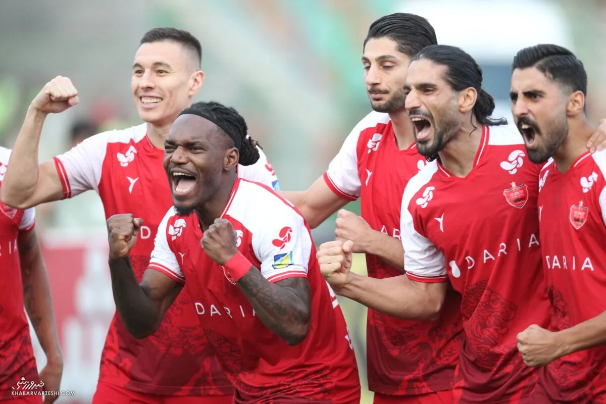 پرسپولیس ۳ - صنعت نفت ۱/ وحشت صدرنشین با مثلث ترسناک بیفوما، علیپور و اورونوف