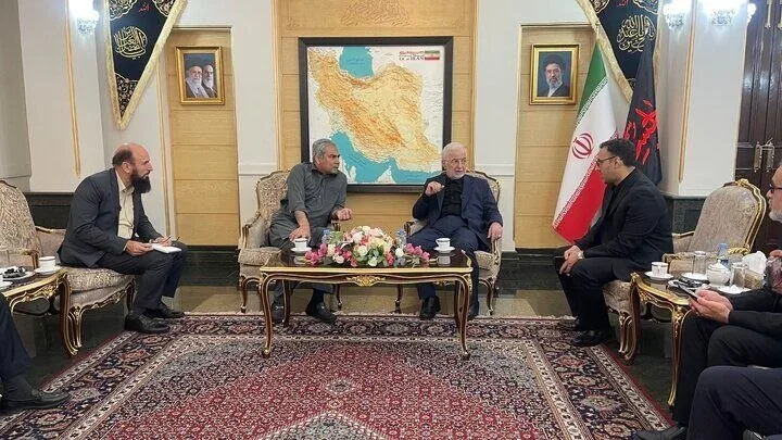 ایران خانه دوم ماست | من برای شرکت در مراسم تشییع رهبر شهید انقلاب اسلامی ایران به تهران آمدهام