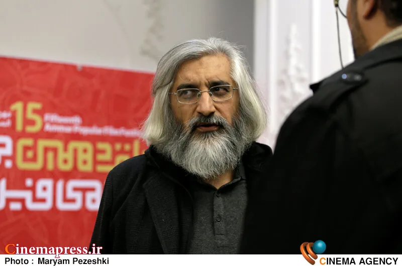 نظامات اجتماعی و سازوکارهای فرسوده همواره امکان قرار گرفتن افراد در جایگاه متناسب با تواناییهایشان را فراهم نمیکنند