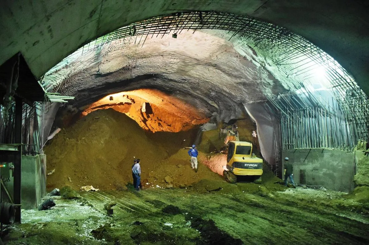 اخبار کوتاه تهران؛ آغاز عملیات حفاری بلندترین خط مترو
