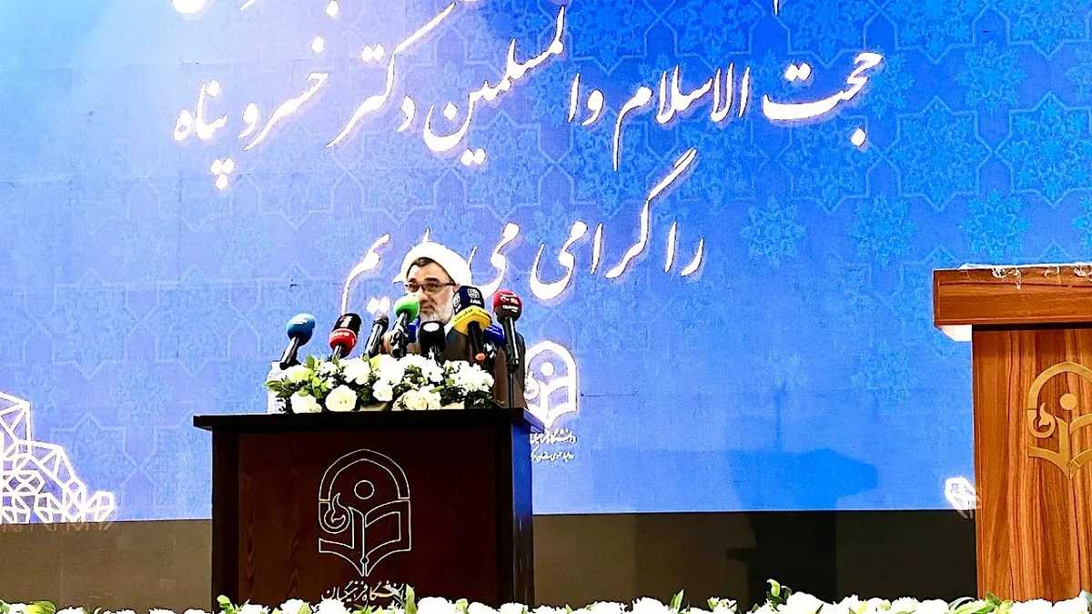دانشکدههای علوم انسانی باید از رشتهمحوری به مسئلهمحوری تغییر کنند