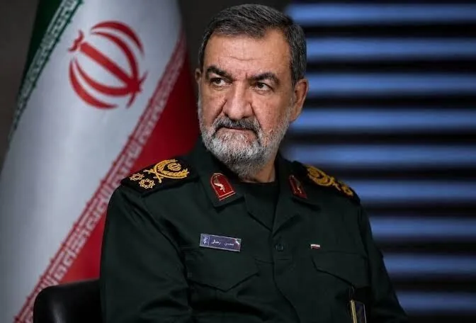 محسن رضایی: مذاکرات متوقف شده است