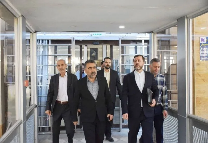 غریبآبادی از گذرگاه مرزی آستارا عازم جمهوری آذربایجان شد