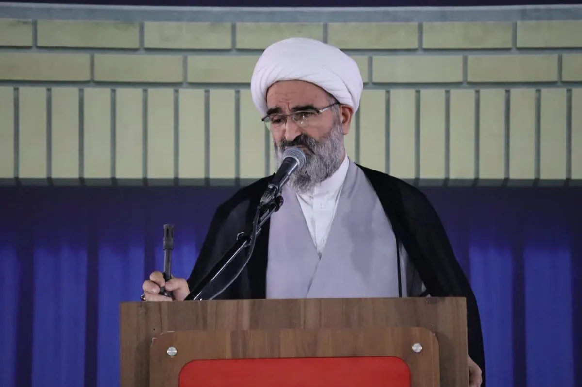 امام جمعه سمنان: فشارهای اقتصادی با استفاده موثر از ظرفیتهای بومی خنثی میشود