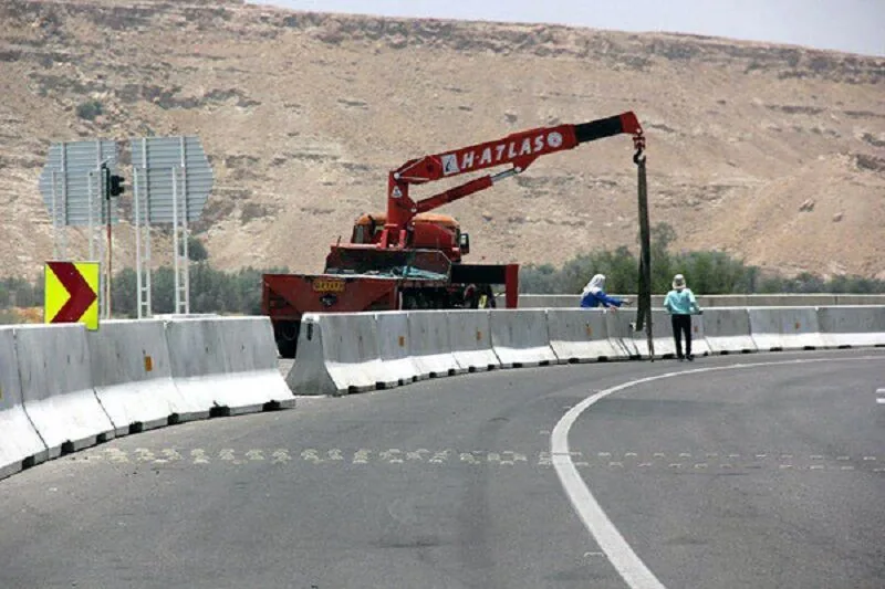 ۹ کیلومتر حفاظ بتنی در جادههای ایلام نصب شد