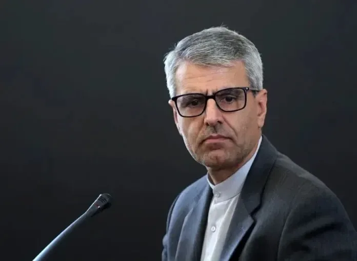 سخنگوی هیئت مذاکره کننده: گفتوگوهای امروز، متمرکز بر اجرای بندهای یادداشت تفاهم بهویژه بند ۱، و نیز مرور تدابیری است که برای اجرایی کردن بندهای ۱۰ (موضوع صادرات نفت ایران) و ۱۱ (آزادسازی دارائیهای مسدودشده ایران) پیشبینی شده / بدون اجرای این مفاد بهویژه بند ۱ (خاتمه جنگ در همه جبههها شامل لبنان) ورود به مرحله مذاکره برای توافق نهایی ممکن نیست