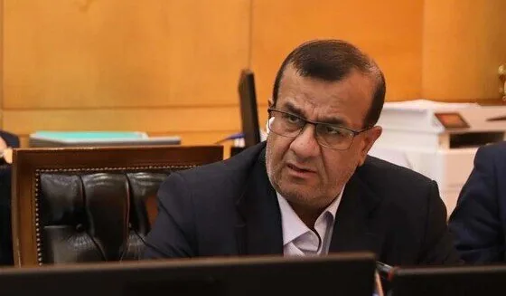 کارت سوخت جایگاههای سوخت هرمزگان به صورت اضطراری مجدداً برقرار می شود/ انتقاد از تصمیمات خام و کارشناسینشده در حوزه سوخت