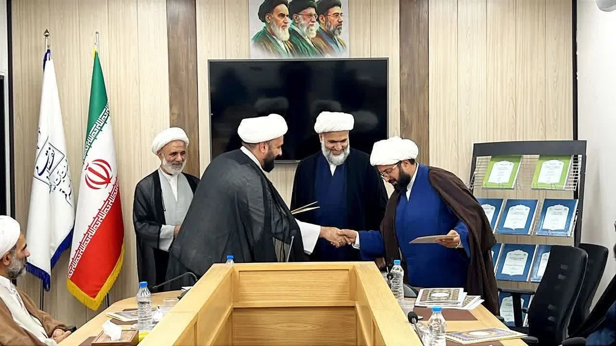 فیلم | آیین تقدیر از پایاننامههای برتر سطح ۳ و ۴ حوزههای علمیه