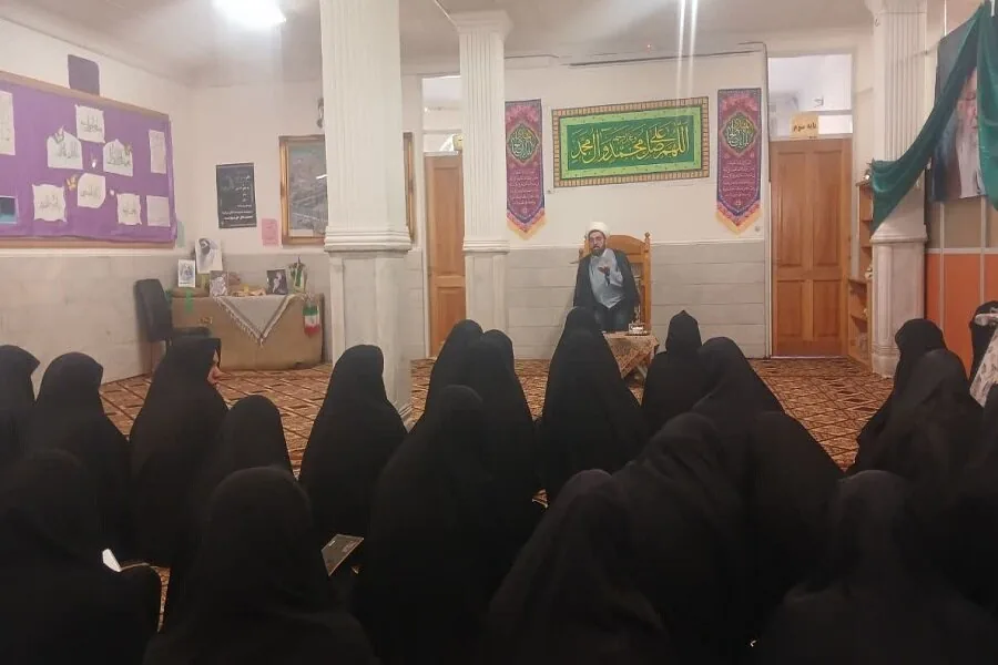 طلاب مدرسه علمیه معصومیه یزد با الزامات اخلاق رسانهای و مدیریت زمان آشنا شدند