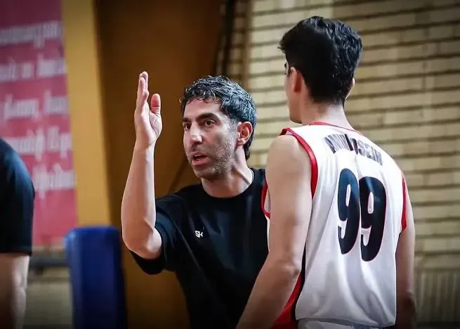 داوودی: باید بازی کردن بدون حدادی را یاد بگیریم/ مانولولپولوس باید در تیم ملی بسکتبال بماند