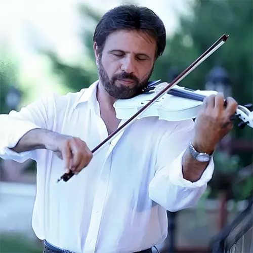 بیژن مرتضوی و ویولن سفید 